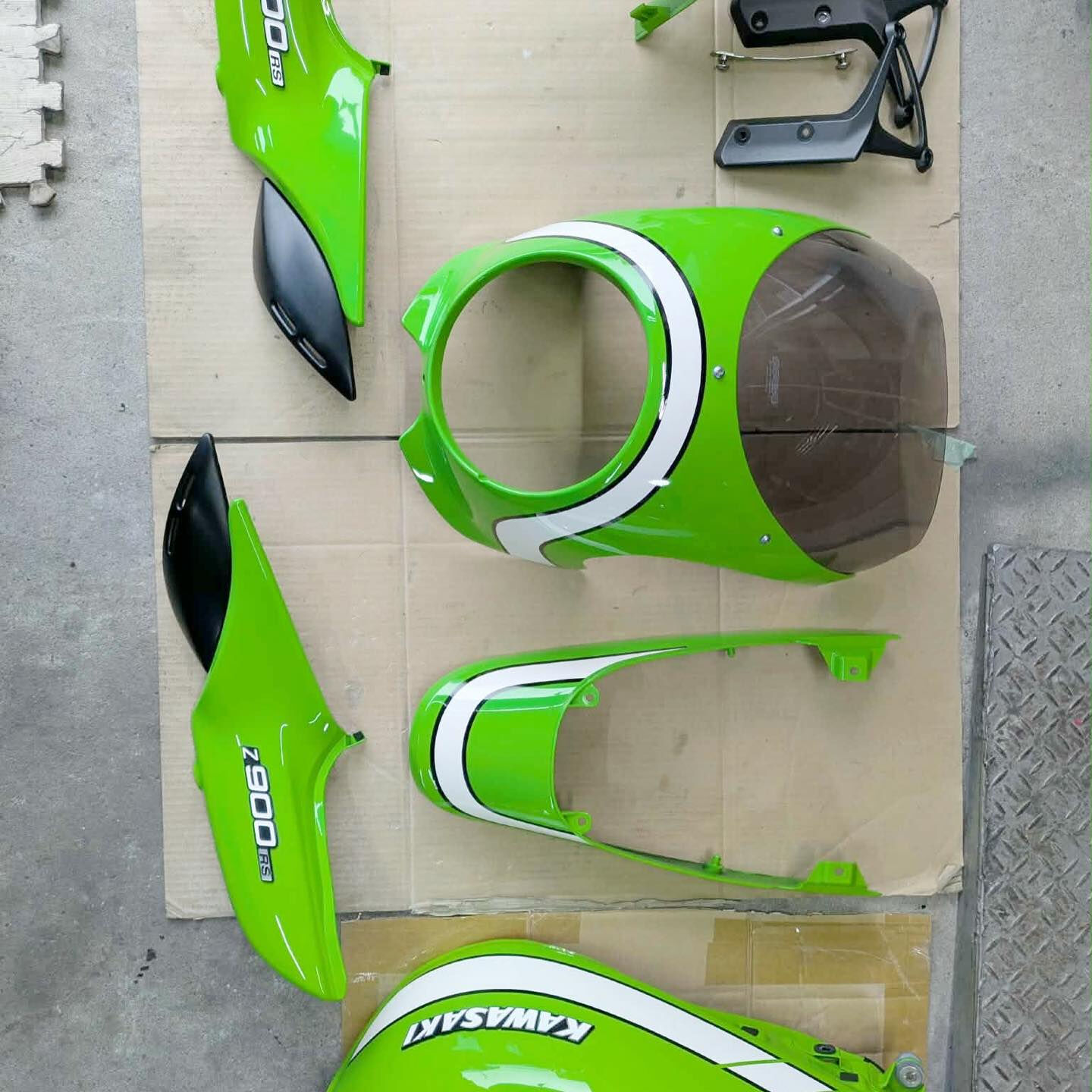 🚴‍♂️🔧【カスタムペイント開始！】🔧🚴‍♂️