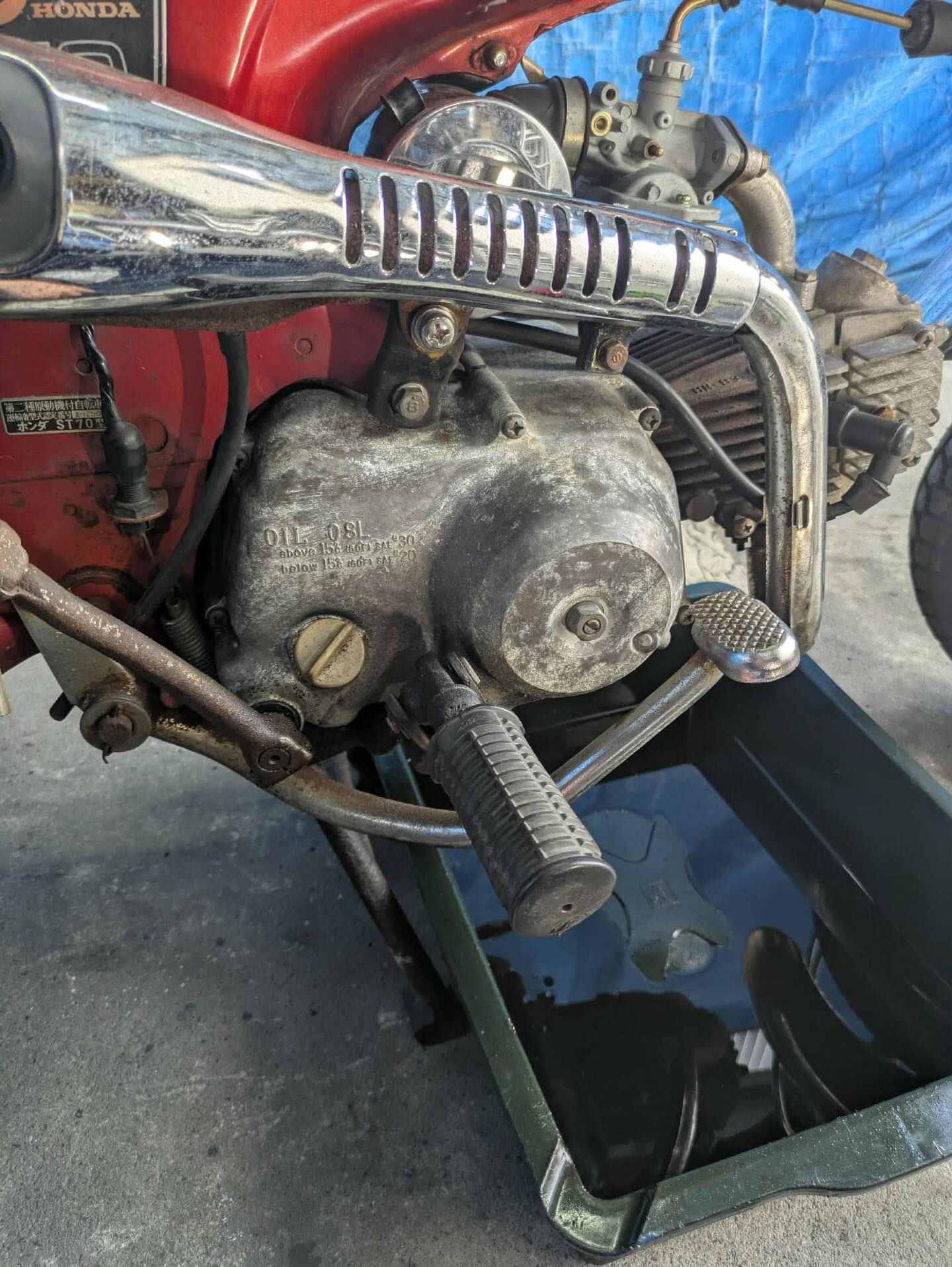 🏍️今日はホンダ　ダックス70のタペット調整とクラッチ板交換