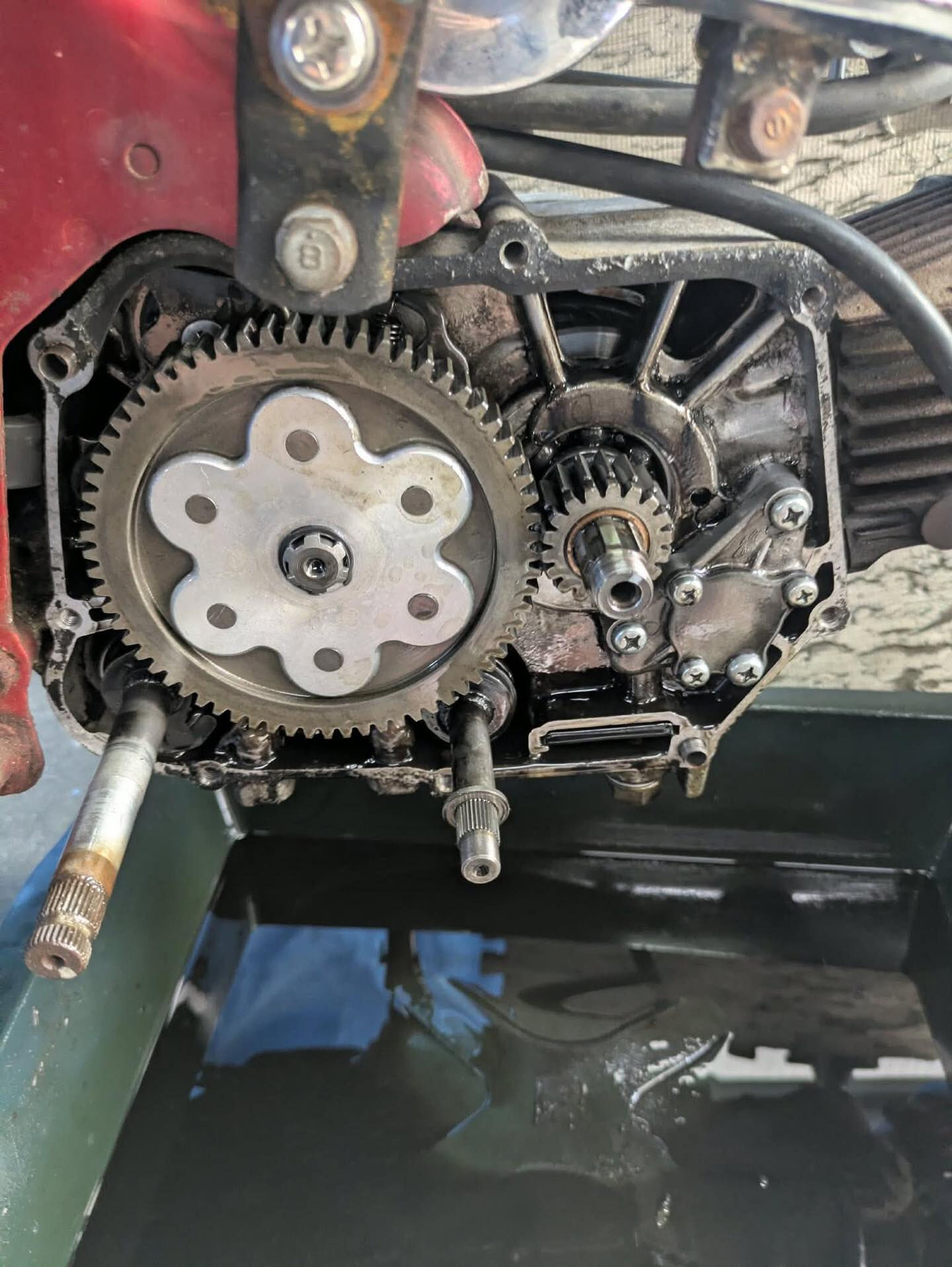 🏍️今日はホンダ　ダックス70のタペット調整とクラッチ板交換