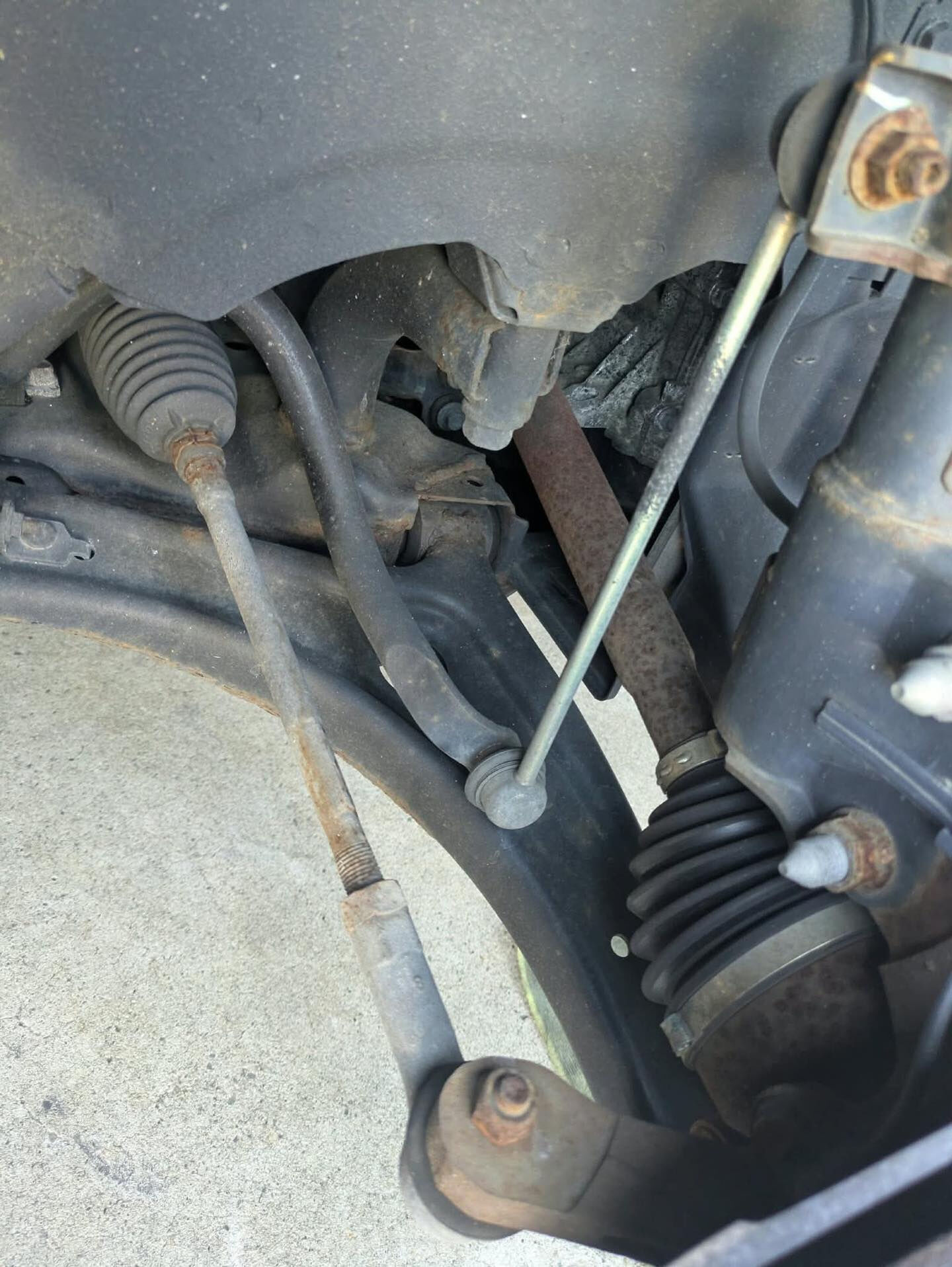 🚗🔧三菱デリカの車検依頼、ありがとうございます！🚙💨