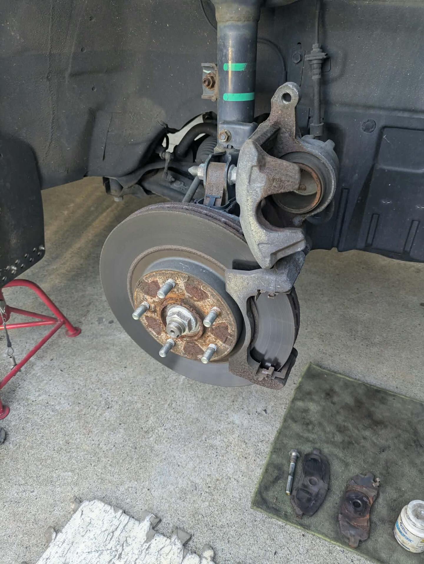 🚗🔧三菱デリカの車検依頼、ありがとうございます！🚙💨